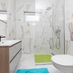 House Veroniq With Pool And Jacuzzi *